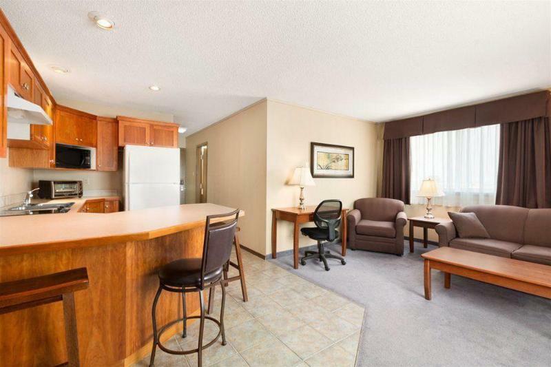 Coast Swift Current Hotel Buitenkant foto